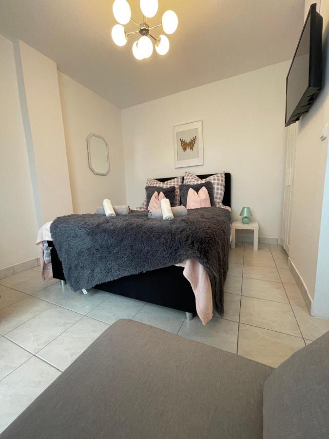 מדולין Enna Apartment 4 Meerblick Perfect Location מראה חיצוני תמונה